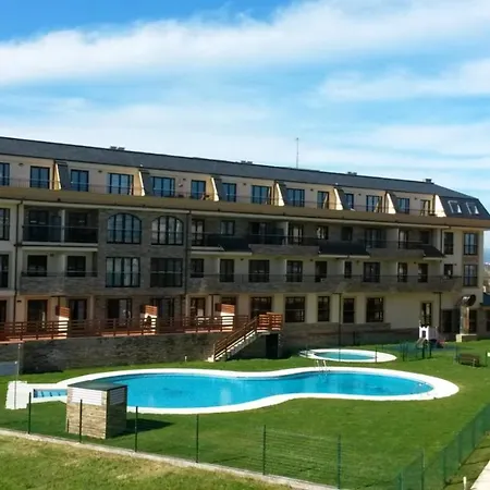 Lägenhet 2 Bedrooms With Sea View Shared Pool And Jacuzzi At 1 Km Away From The